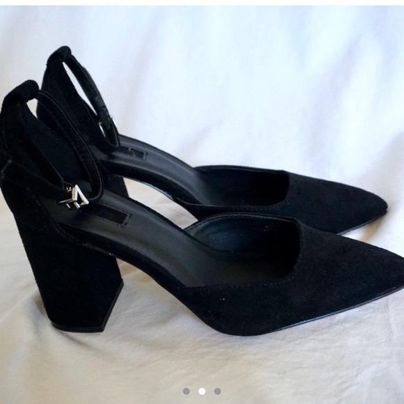 Velvet black heels - Picture 2 of 3